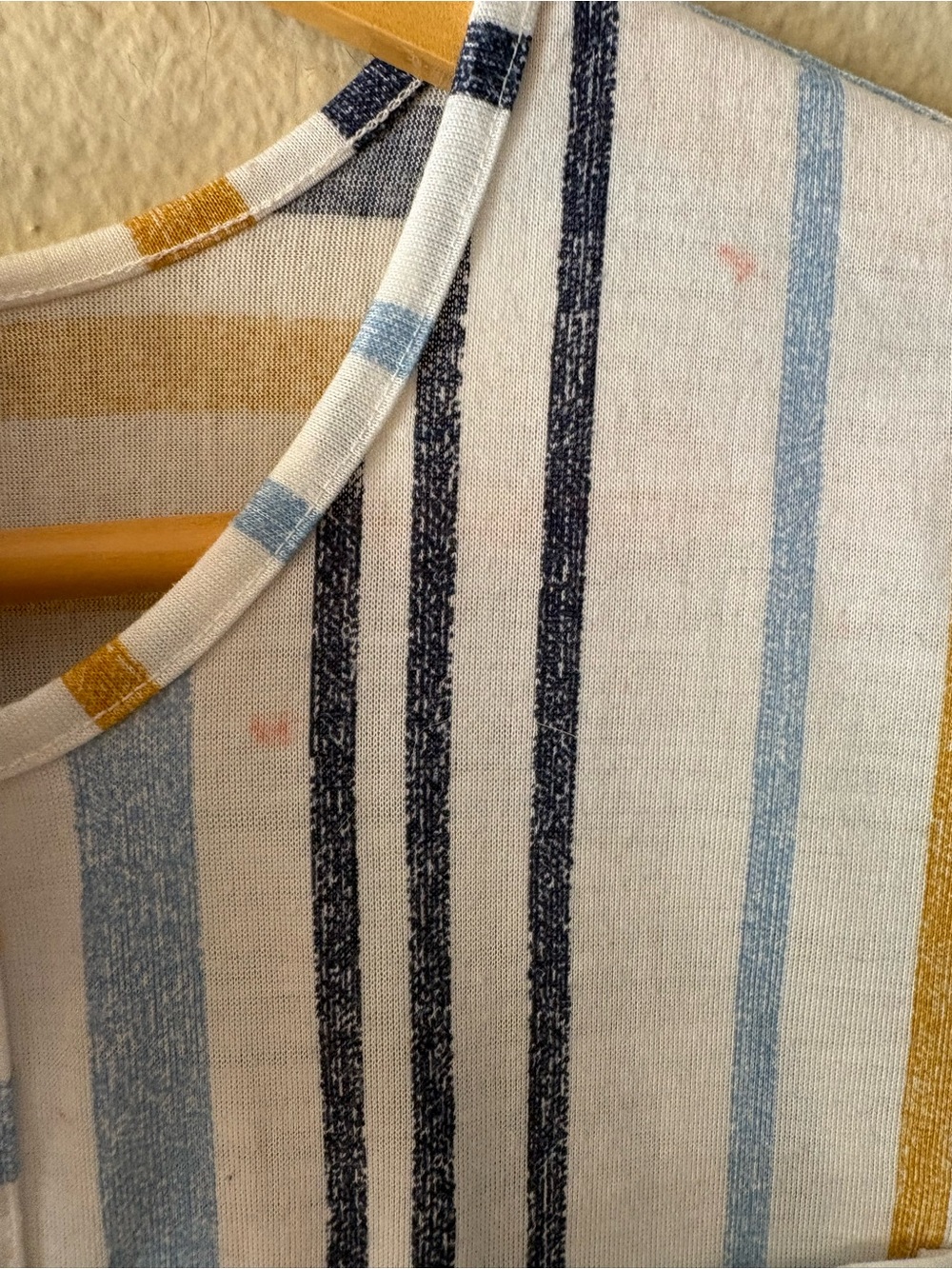 Eden & Olivia Stripe Pullover Blouse White Navy Mustard Split Neck Casual Top S - Picture 7 of 12